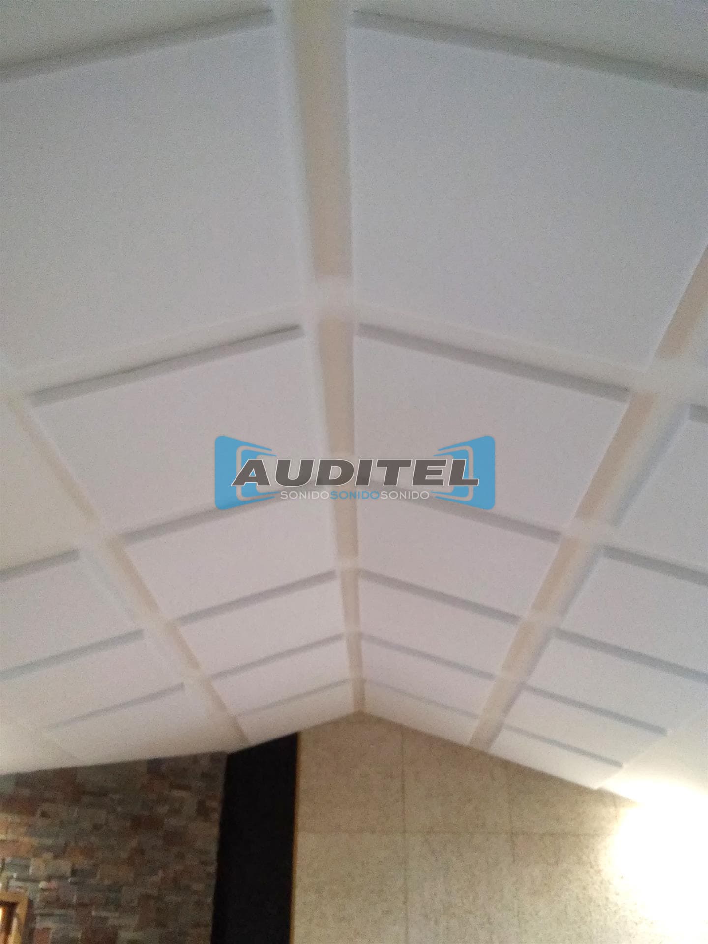 Trabajos de absorción acústica de Auditel Sonido