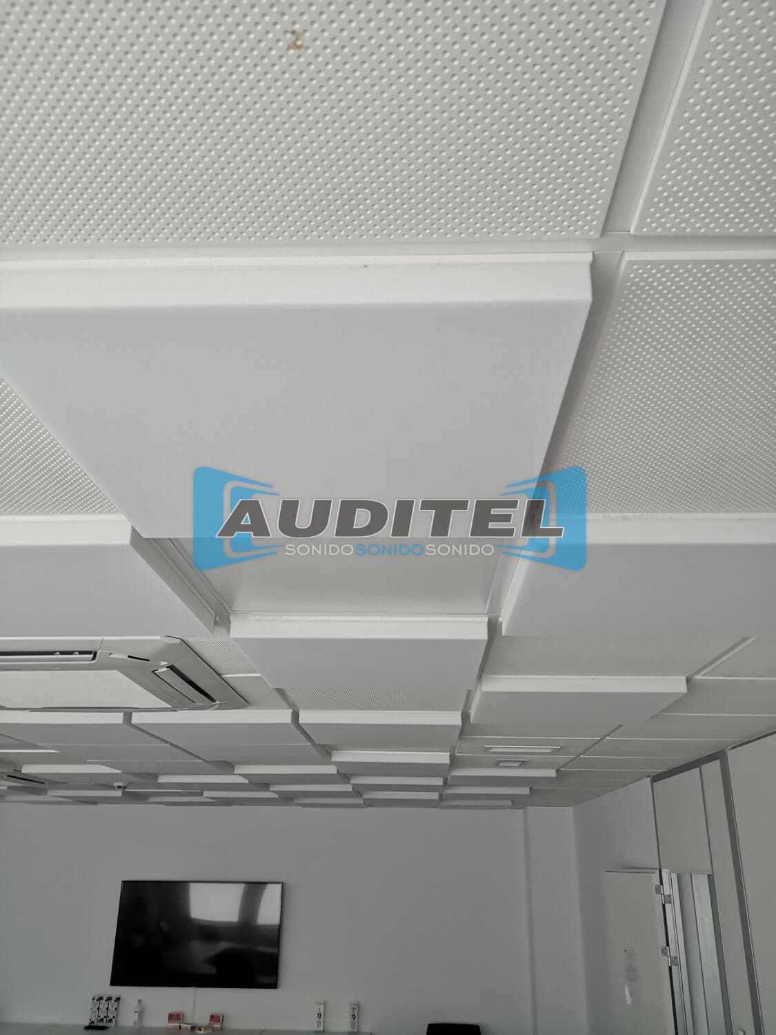 Trabajos de absorción acústica de Auditel Sonido