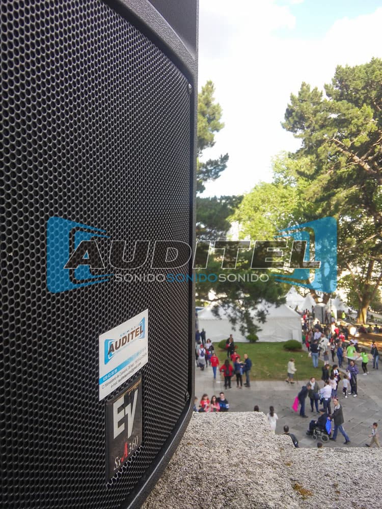 Sonido e iluminación para eventos de Auditel Sonido